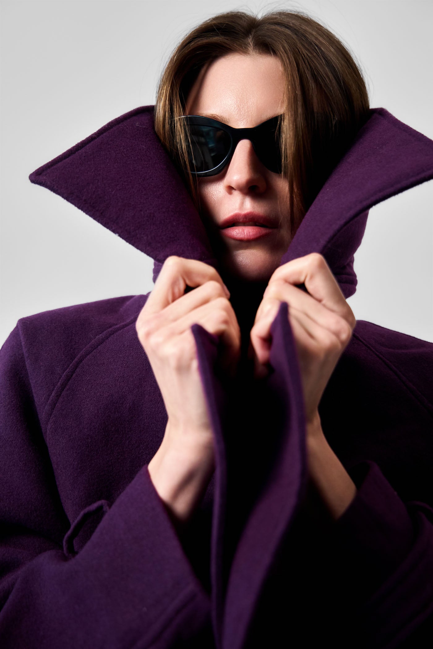 AQUINA - TRENCH COAT - FW25 1009