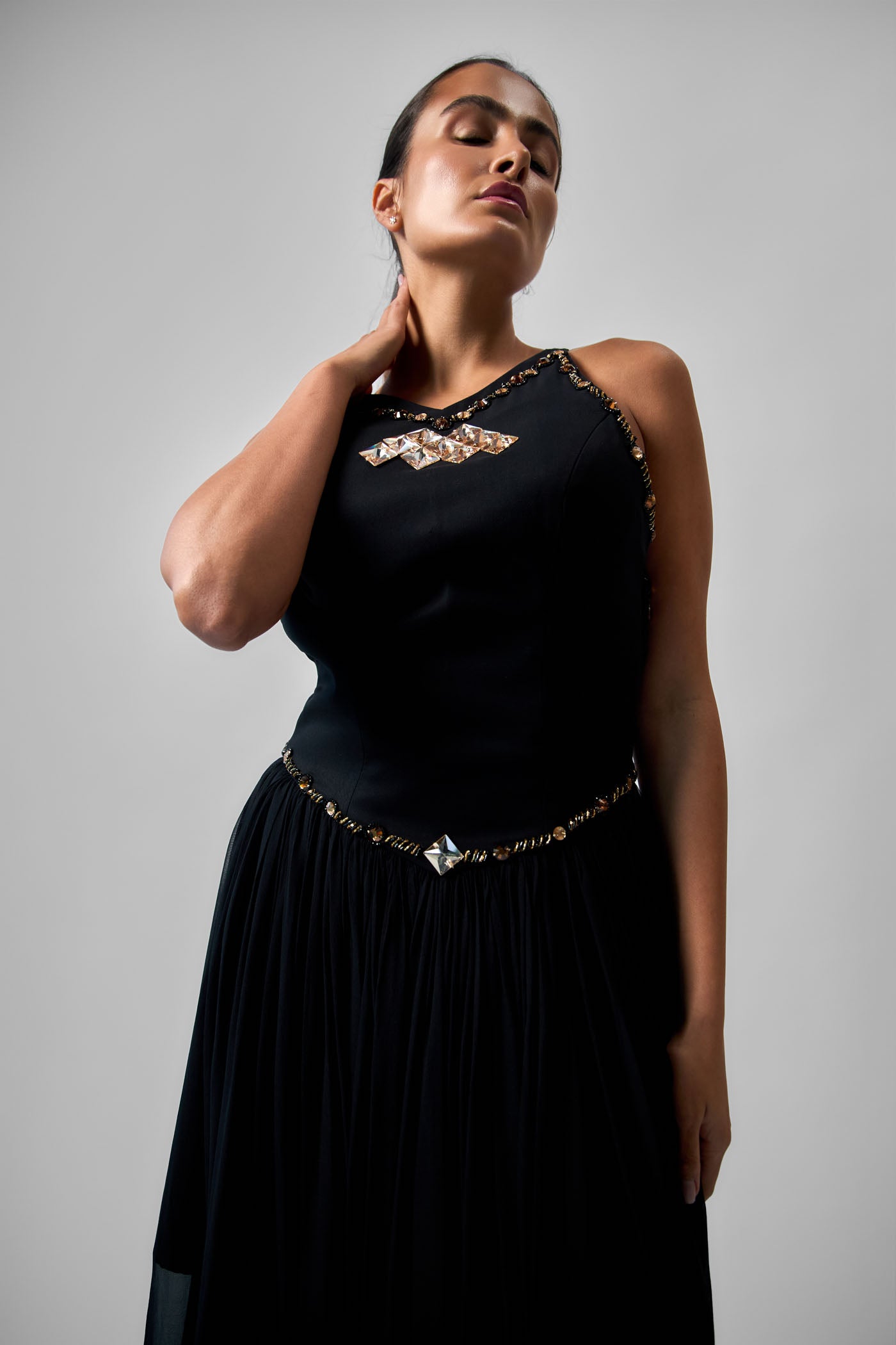 KHAMASIYA - FW25 1019